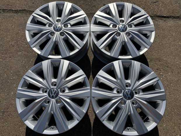 4db gyri 17" VW T7 Multivan [Lismore] alufelni. (2166)